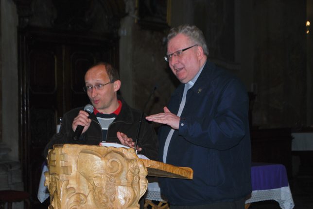 2012-03-24 – Evangelizační večer s o. Patem Collinsem